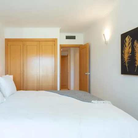 Apartamento Snazzy Varandas Do Castelo By Garvetur One Bedroom Sleeps 2 Persons *