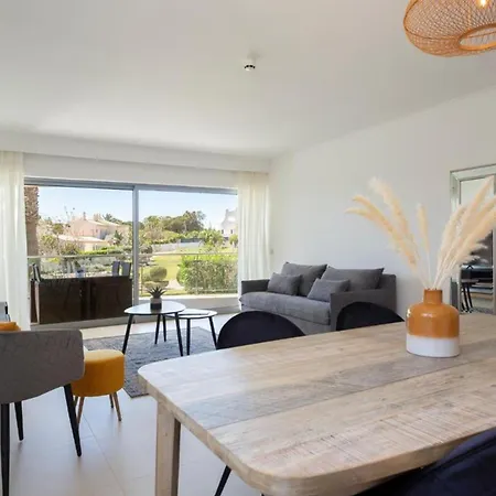 Snazzy Varandas Do Castelo By Garvetur One Bedroom Sleeps 2 Persons Albufeira