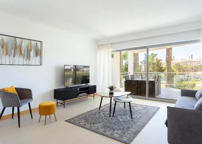 Snazzy Varandas Do Castelo By Garvetur One Bedroom Sleeps 2 Persons Apartamento *