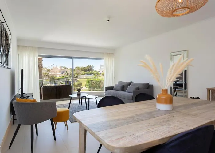 Snazzy Varandas Do Castelo By Garvetur One Bedroom Sleeps 2 Persons Albufeira