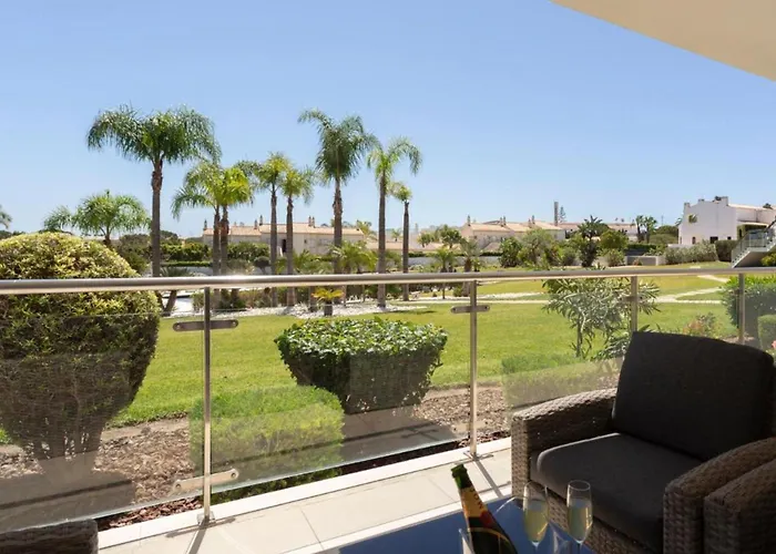 Snazzy Varandas Do Castelo By Garvetur One Bedroom Sleeps 2 Persons * Albufeira