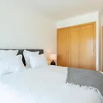 Snazzy Varandas Do Castelo By Garvetur One Bedroom Sleeps 2 Persons Lejlighed Albufeira