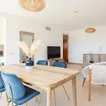 Snazzy Varandas Do Castelo By Garvetur One Bedroom Sleeps 2 Persons Lejlighed